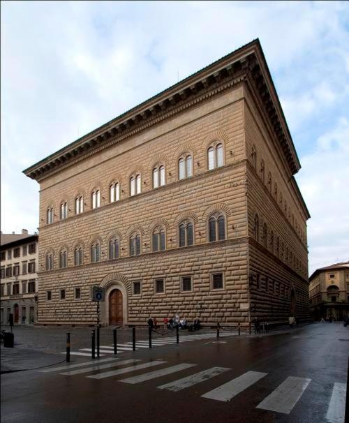 Roberto'S Apartment. Firenze Piazza Santa Croce. المظهر الخارجي الصورة